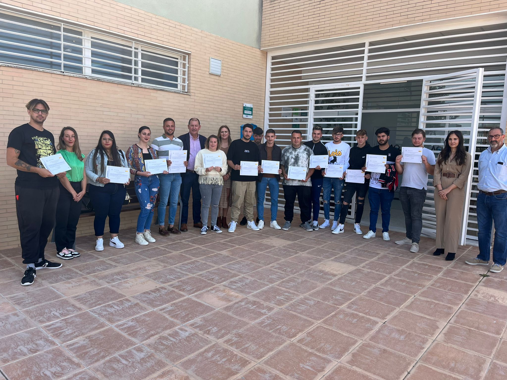 WhatsApp Image 2023-03-27 at 13.57.18 (1)