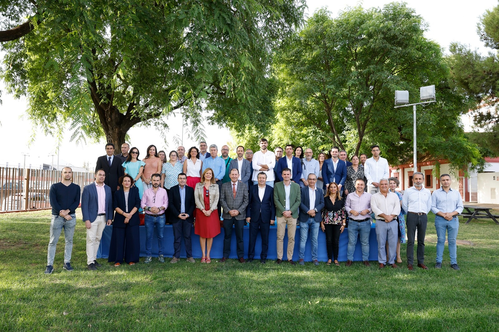 foto grupal comunidad energética