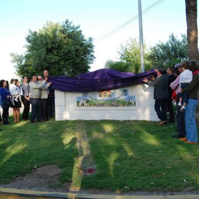 Colocación monolito Año 2010 - 50 Aniversario de la Romería