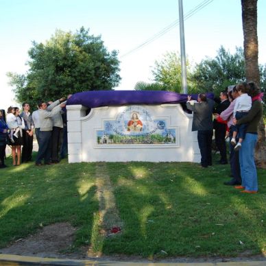 Colocación monolito Año 2010 - 50 Aniversario de la Romería