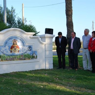 Colocación monolito Año 2010 - 50 Aniversario de la Romería