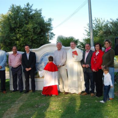 Colocación monolito Año 2010 - 50 Aniversario de la Romería