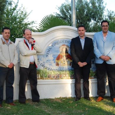 Colocación monolito Año 2010 - 50 Aniversario de la Romería